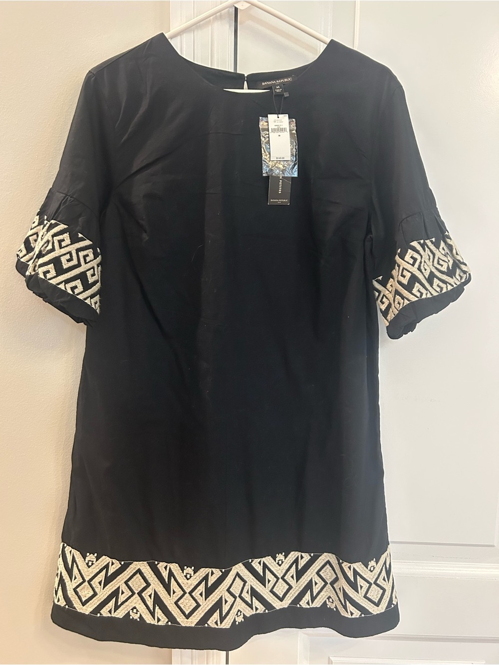 Banana Republic Black Tunic with Ivory Geometric Trim